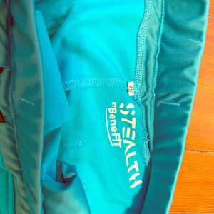 Benefit Stealth xs teal scrub for men.